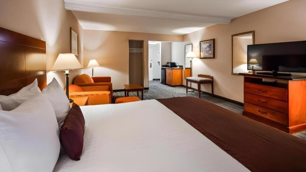 Best Western Plus Twin View Inn And Suites Redding Exterior foto