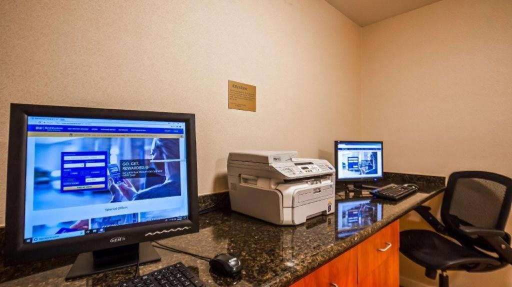 Best Western Plus Twin View Inn And Suites Redding Exterior foto